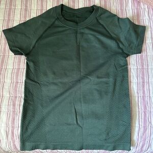 Amazon Women's Short Sleeve Tee - Dark Green